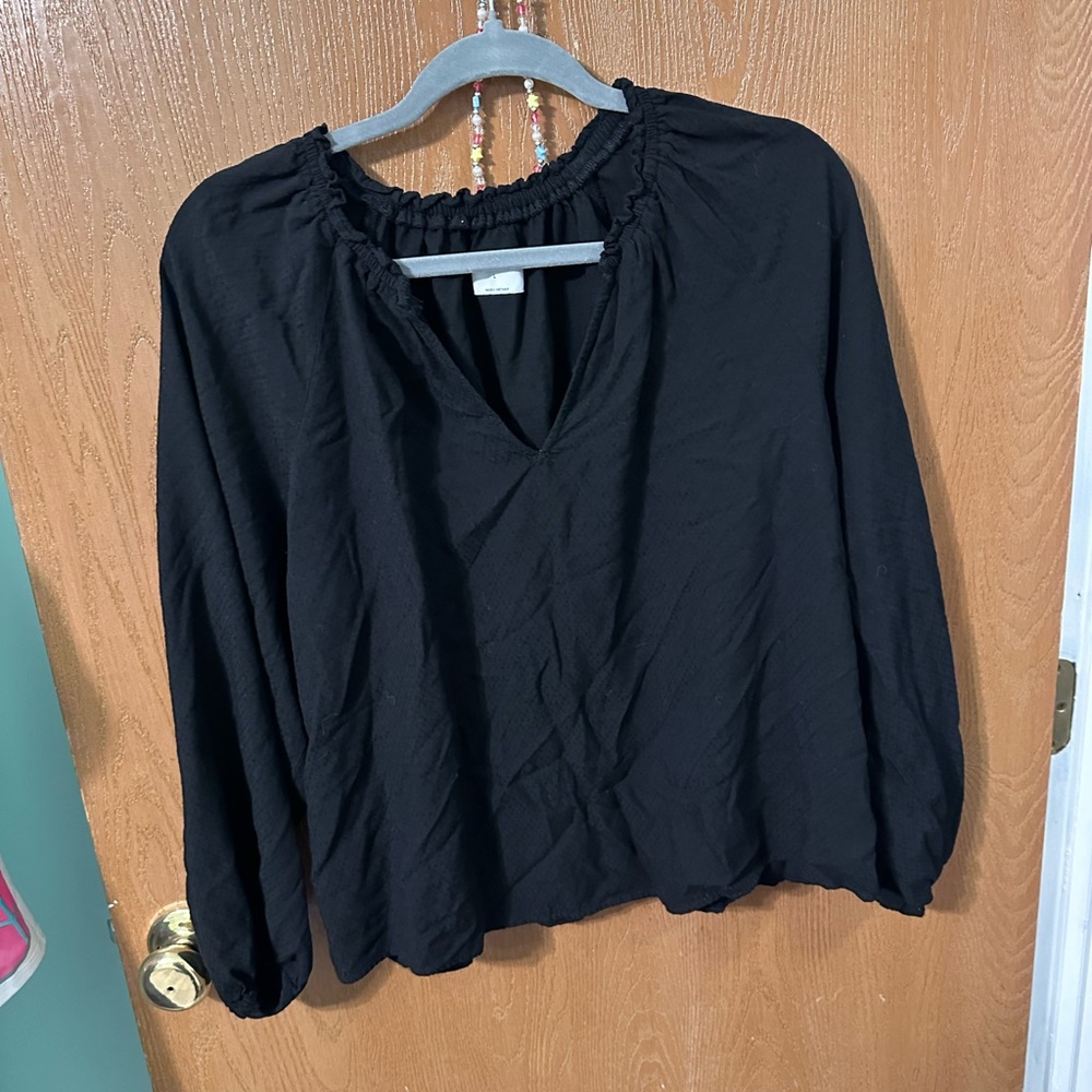 Old Navy Size Large Flowy Black Women's Top